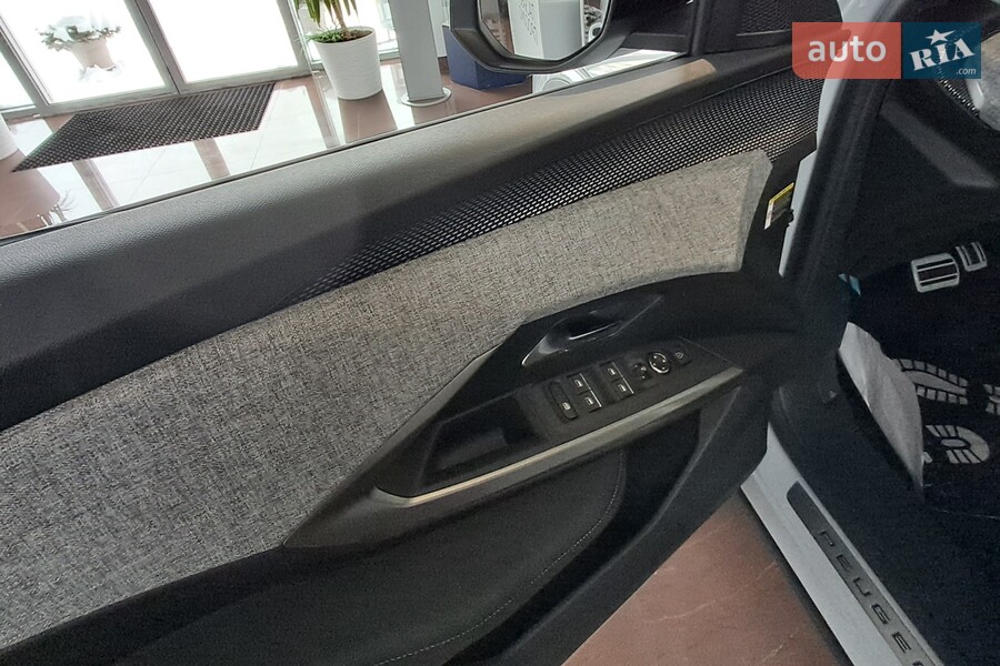 Peugeot 3008 - фото 15