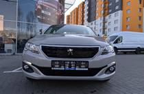 Peugeot 301 Active