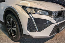 Peugeot 408 Allure Pack