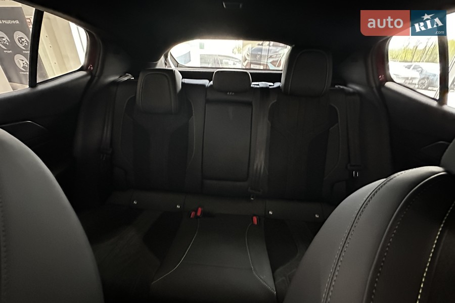 Peugeot 408 - фото 11