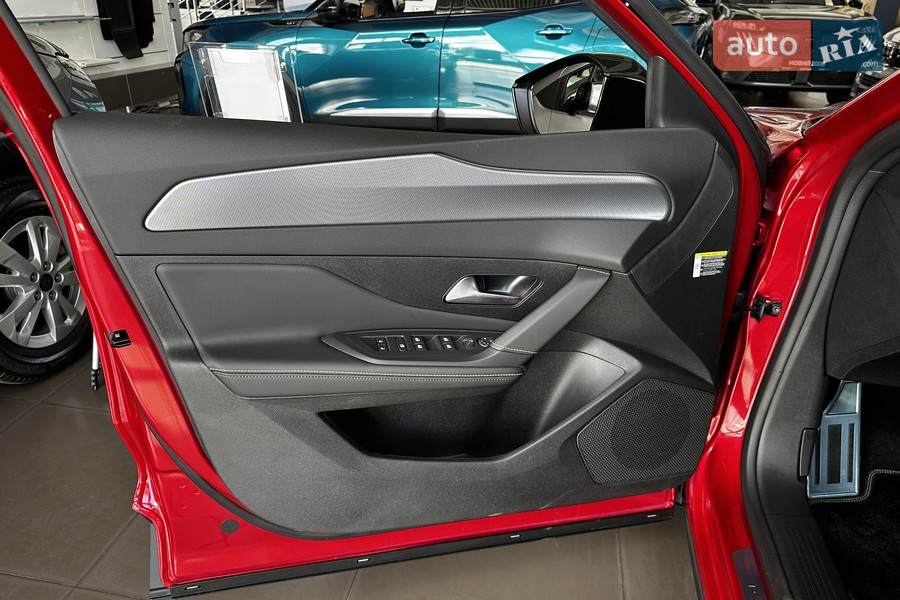 Peugeot 408 - фото 7