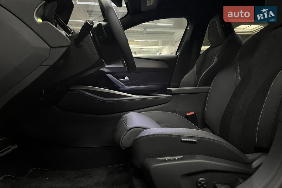 Peugeot 408 - фото 13