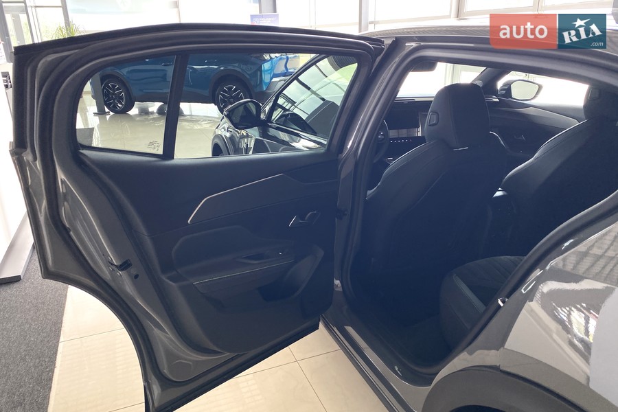 Peugeot 408 - фото 24