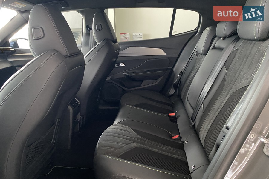 Peugeot 408 - фото 22