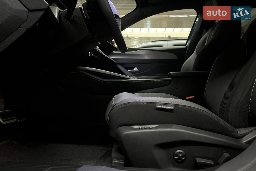 Peugeot 408 - фото 14