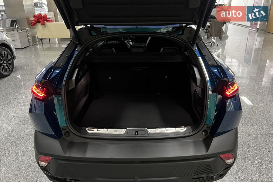 Peugeot 408 - фото 11
