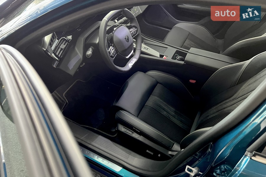 Peugeot 408 - фото 14