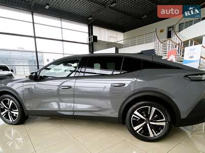 Новий Peugeot 408 2025 - фото 5