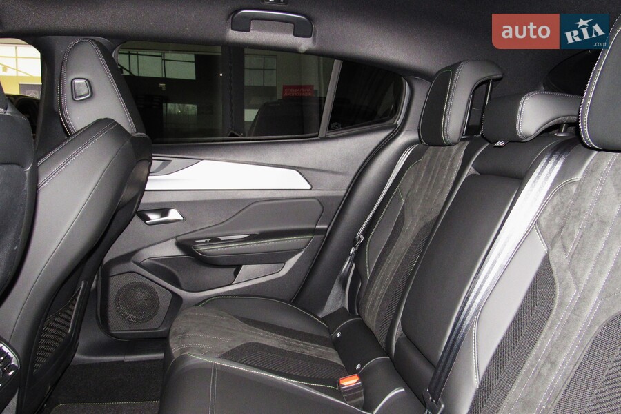 Peugeot 408 - фото 14