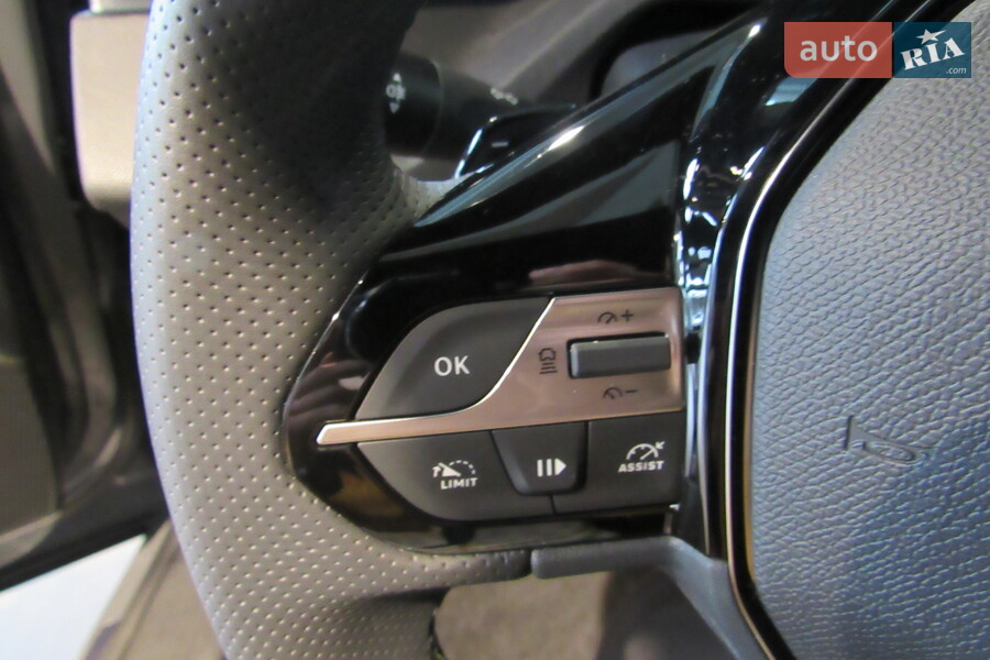 Peugeot 408 - фото 16