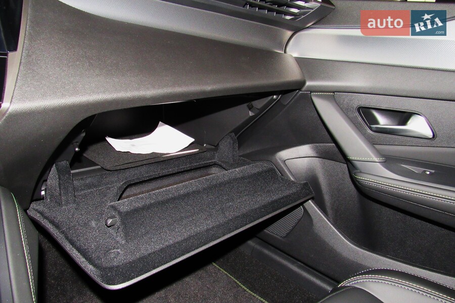 Peugeot 408 - фото 24