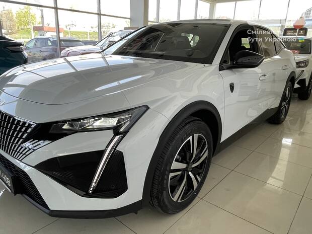 Peugeot 408 2025