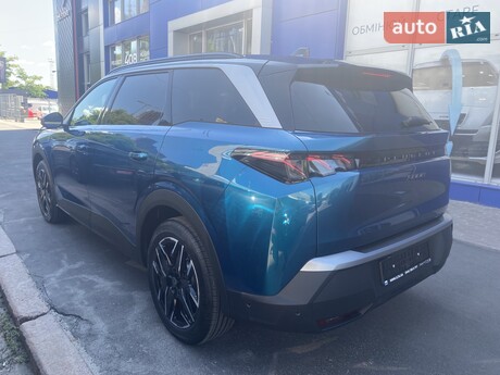 Peugeot 5008 2025