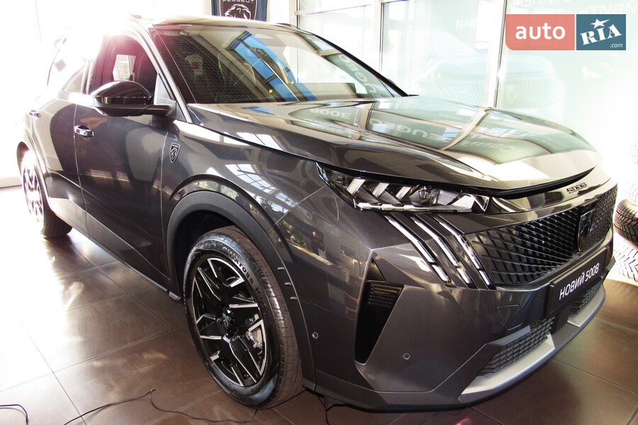 Peugeot 5008 - фото 2