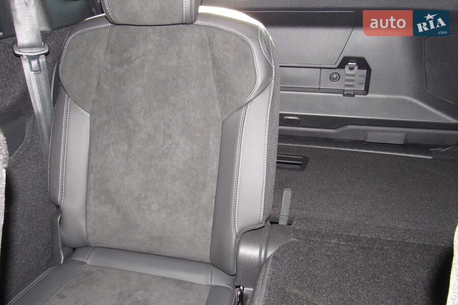 Peugeot 5008 - фото 8