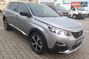 Peugeot 5008 2018 року