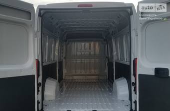 Peugeot Boxer 2023 Base