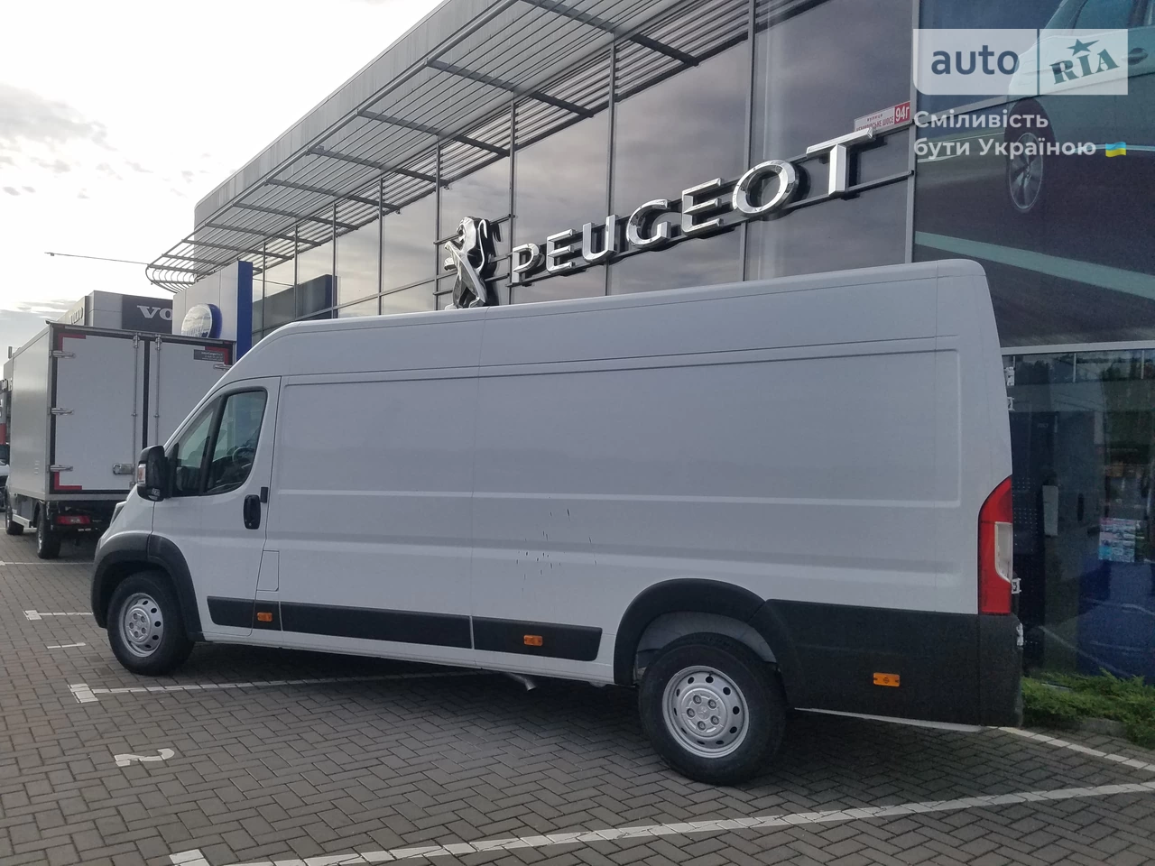 Peugeot Boxer Base