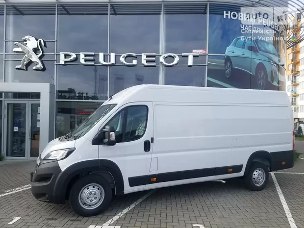 Peugeot Boxer Base