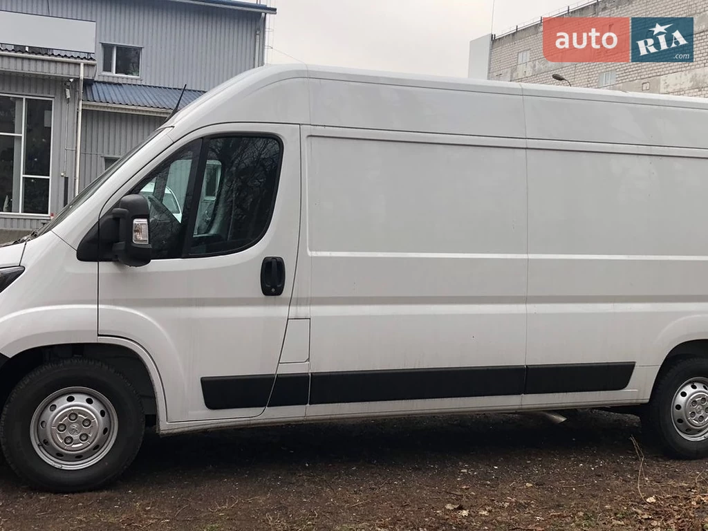 Peugeot Boxer Base