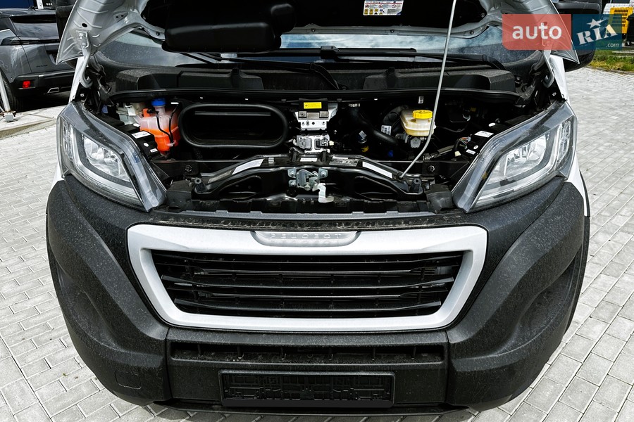 Peugeot Boxer - фото 21