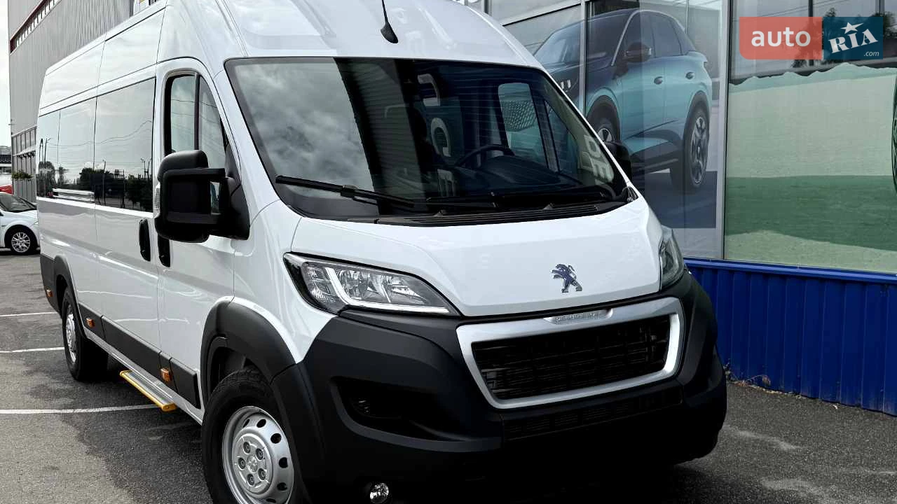 Peugeot Boxer Base