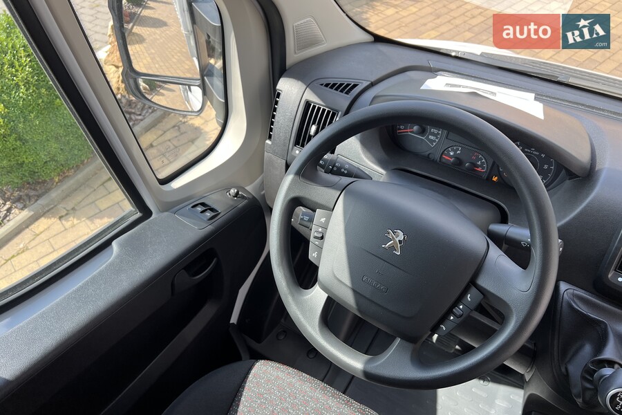 Peugeot Boxer - фото 21
