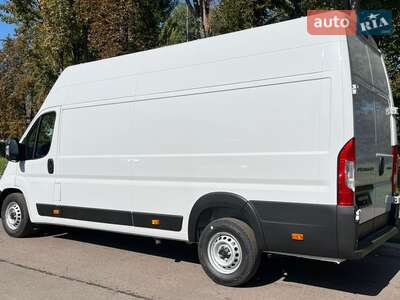Peugeot Boxer 2025 Base