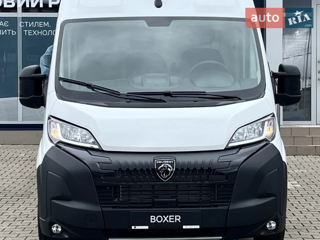 Peugeot Boxer Base