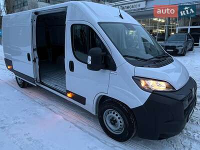 Peugeot Boxer 2025 Base