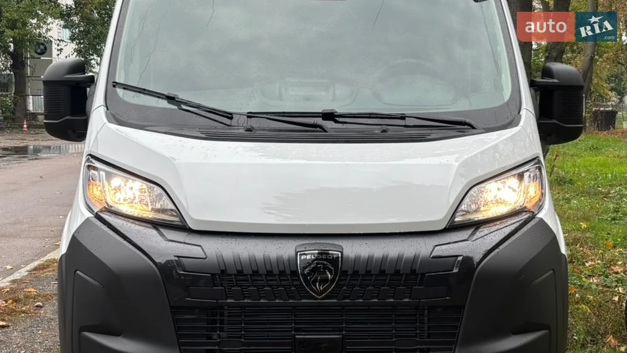 Peugeot-4
