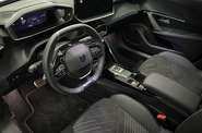 Peugeot e-2008 - фото 24