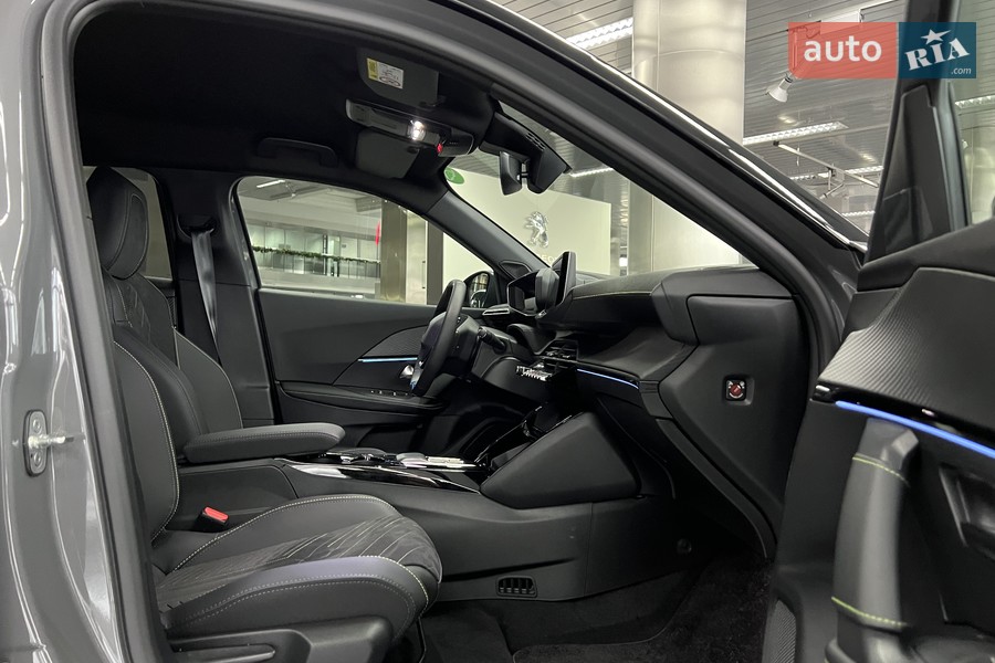Peugeot e-2008 - фото 31