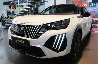 Peugeot e-2008