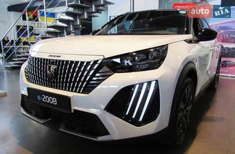Peugeot e-2008 54 kWh (156 к.с.) GT