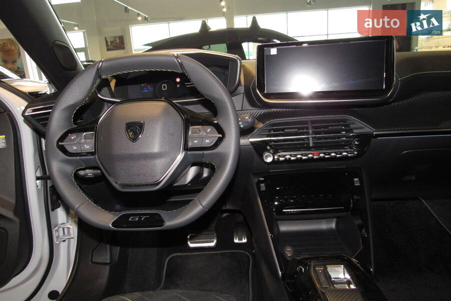 Peugeot e-2008 - фото 13