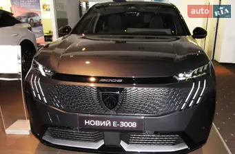 Peugeot e-3008