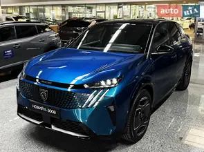 Peugeot e-3008