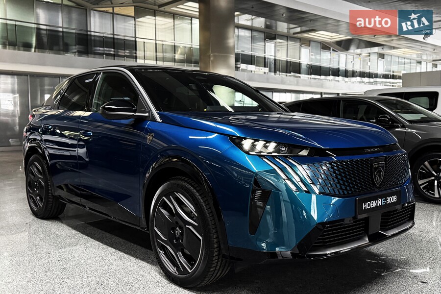 Peugeot e-3008 - фото 1