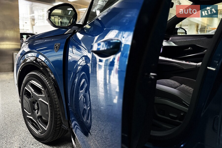 Peugeot e-3008 - фото 9