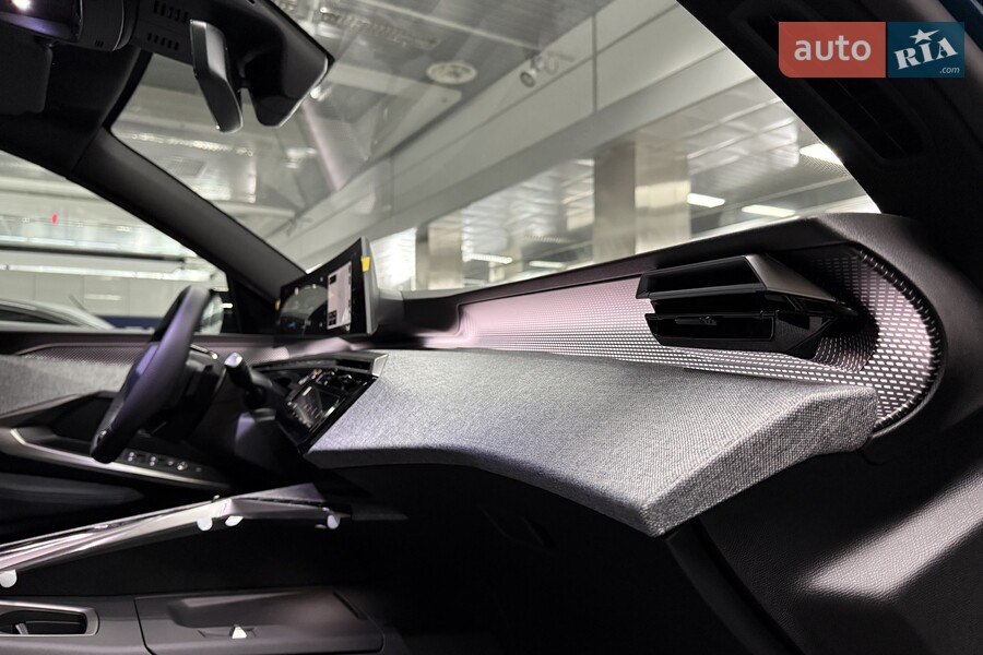 Peugeot e-3008 - фото 19