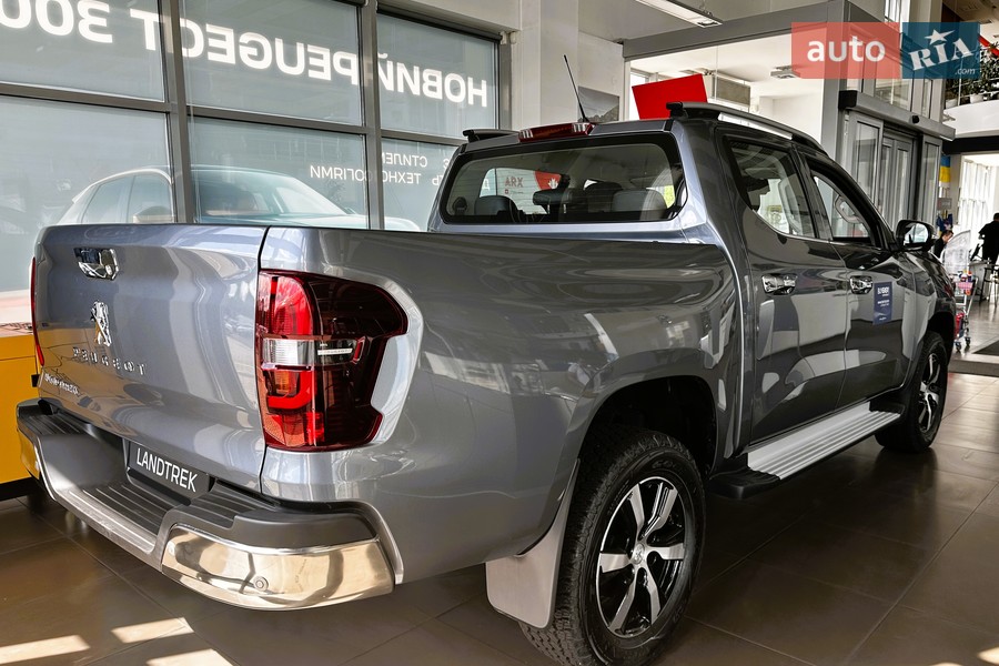 Peugeot Landtrek - фото 6