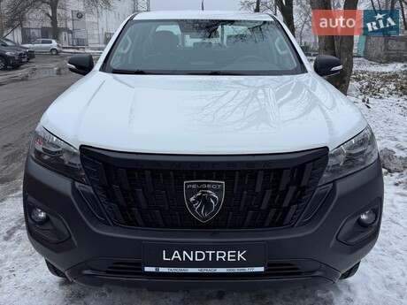 Peugeot Landtrek 2025