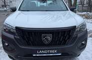Peugeot Landtrek Pro