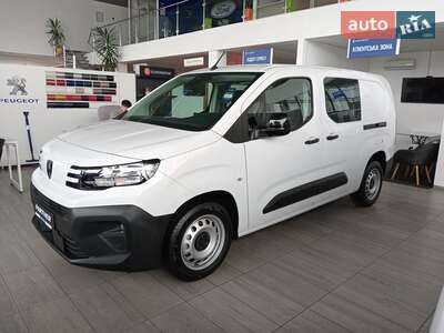 Peugeot Partner пасс. 2025 Base