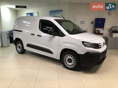 Peugeot Partner 2024 Base