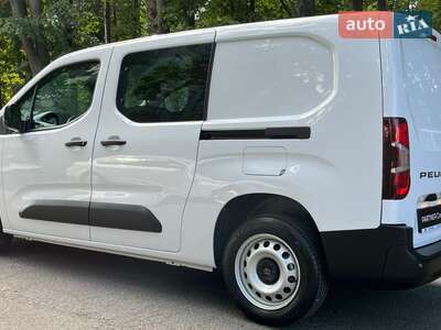 Peugeot Partner 2025 Base