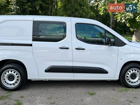 Peugeot Partner 2025