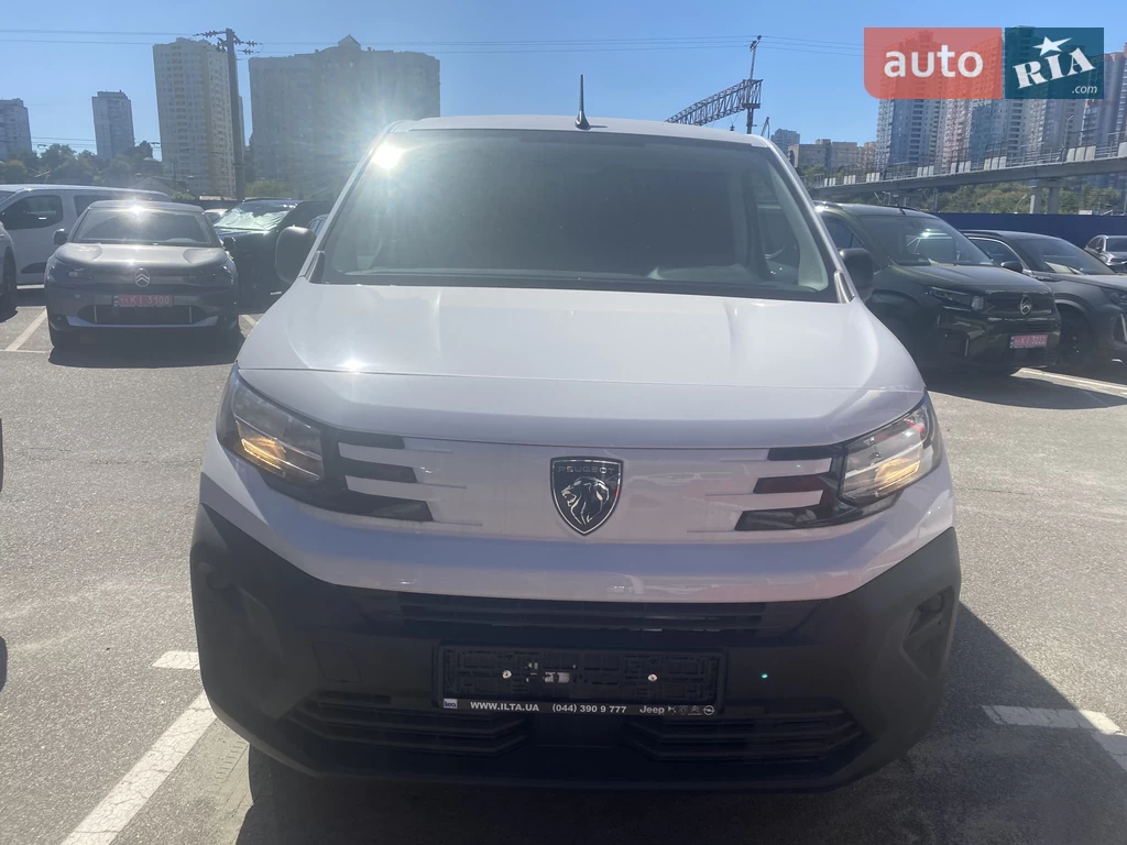 Peugeot Partner Base