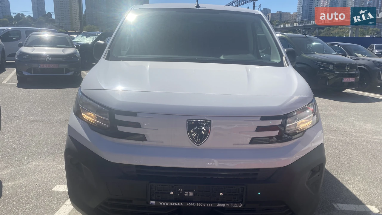 Peugeot Partner Base